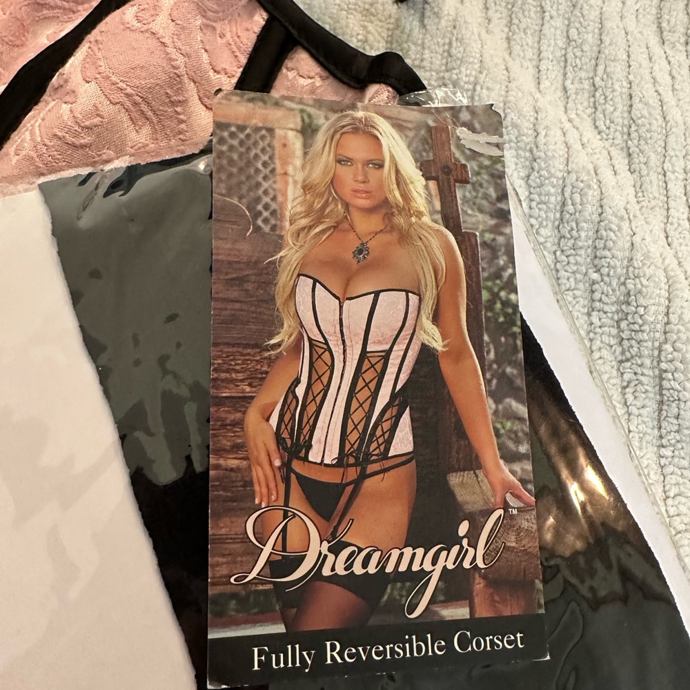 Dream girl corset pink and black new with tags